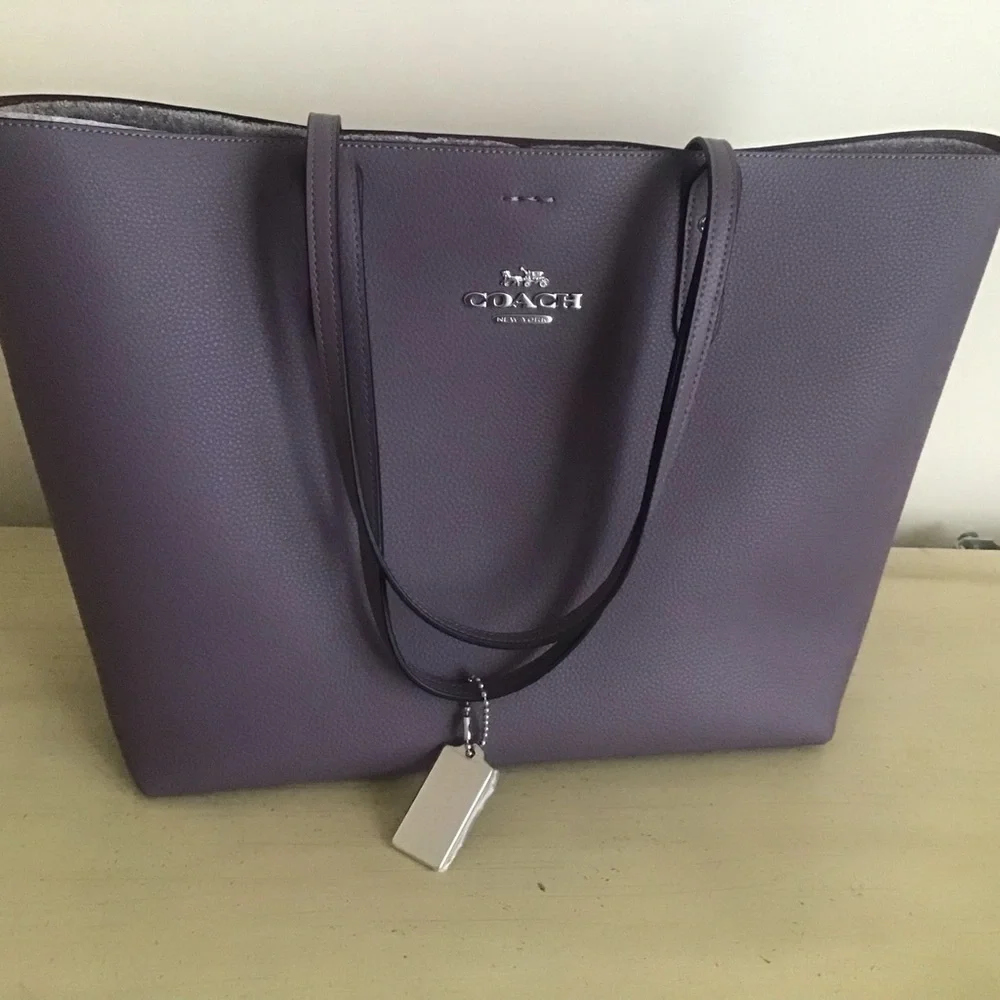 Coach Handbag - Picture 7 of 10